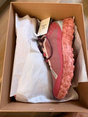 Norda 003 Vermillion Size 13